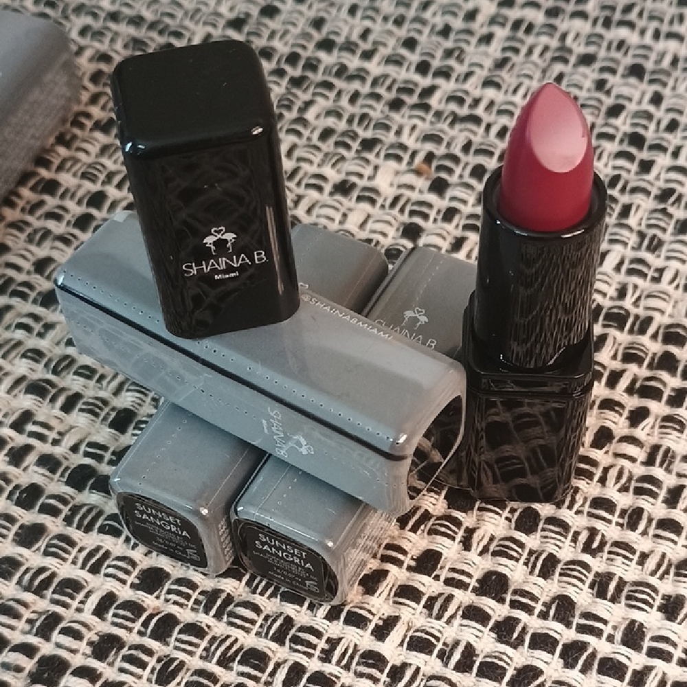 Lipstick - Sunset Sangria